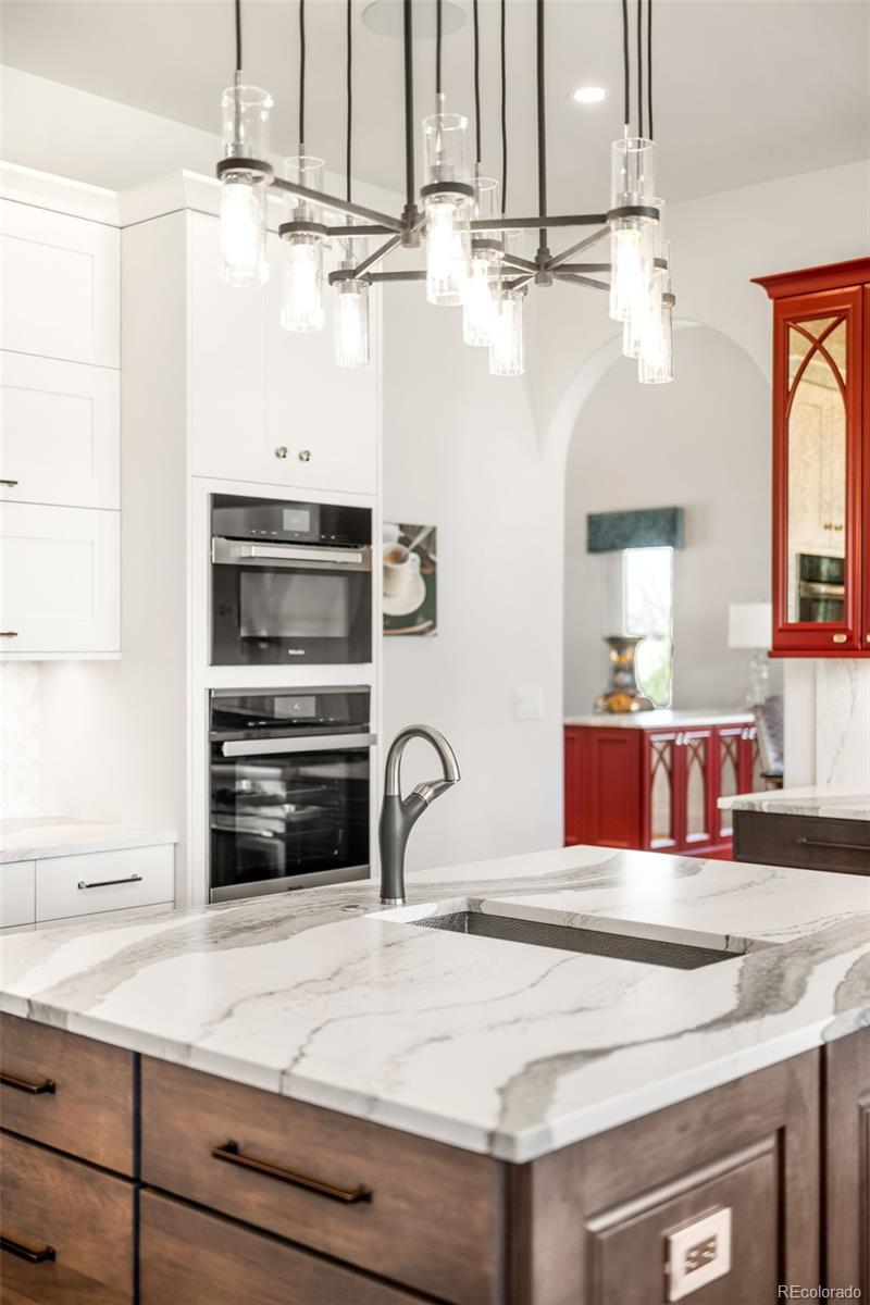 MLS Image #7 for 3930 s pinehurst circle,denver, Colorado