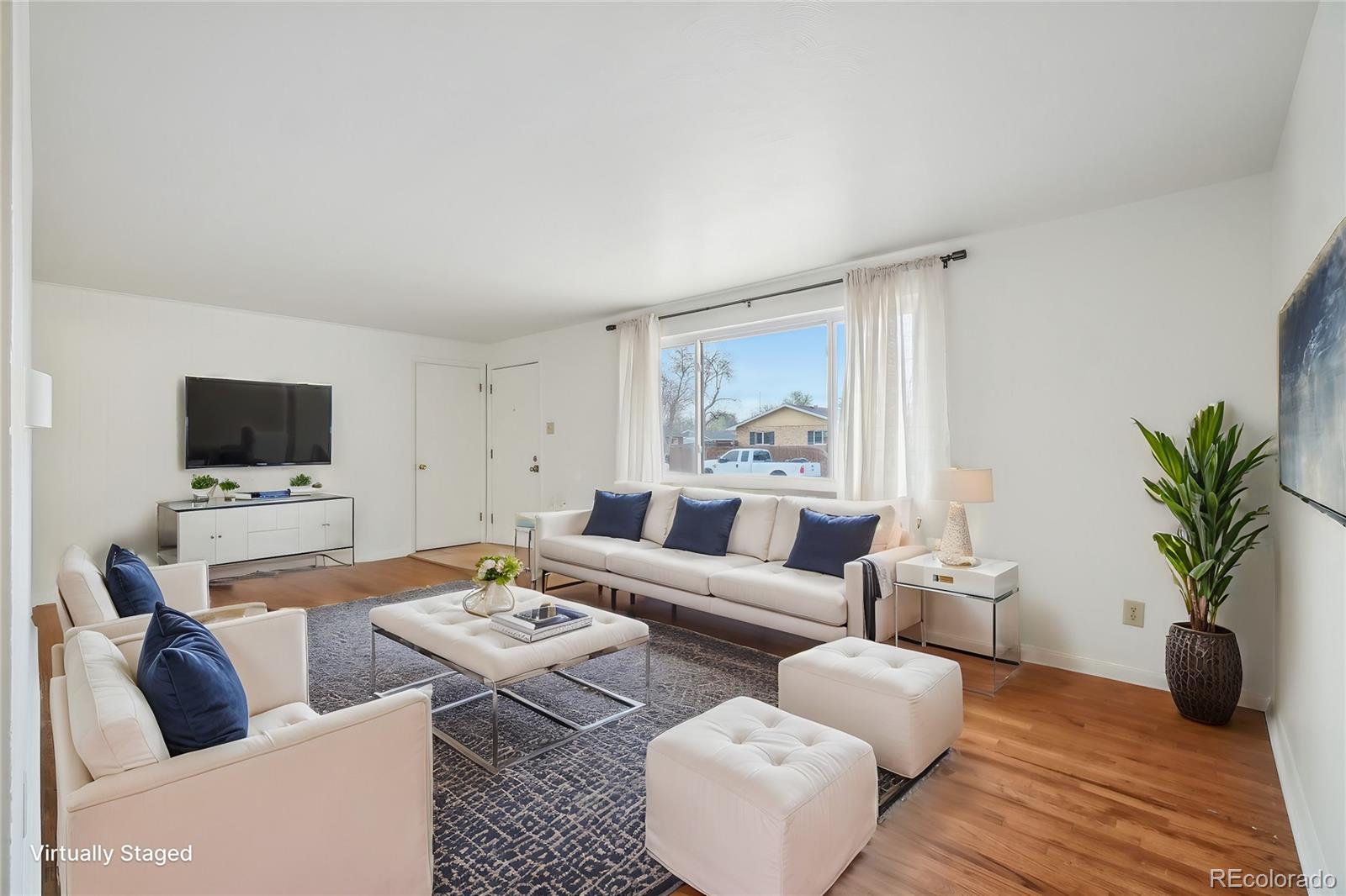 CMA Image for 10  Merideth Lane,Longmont, Colorado