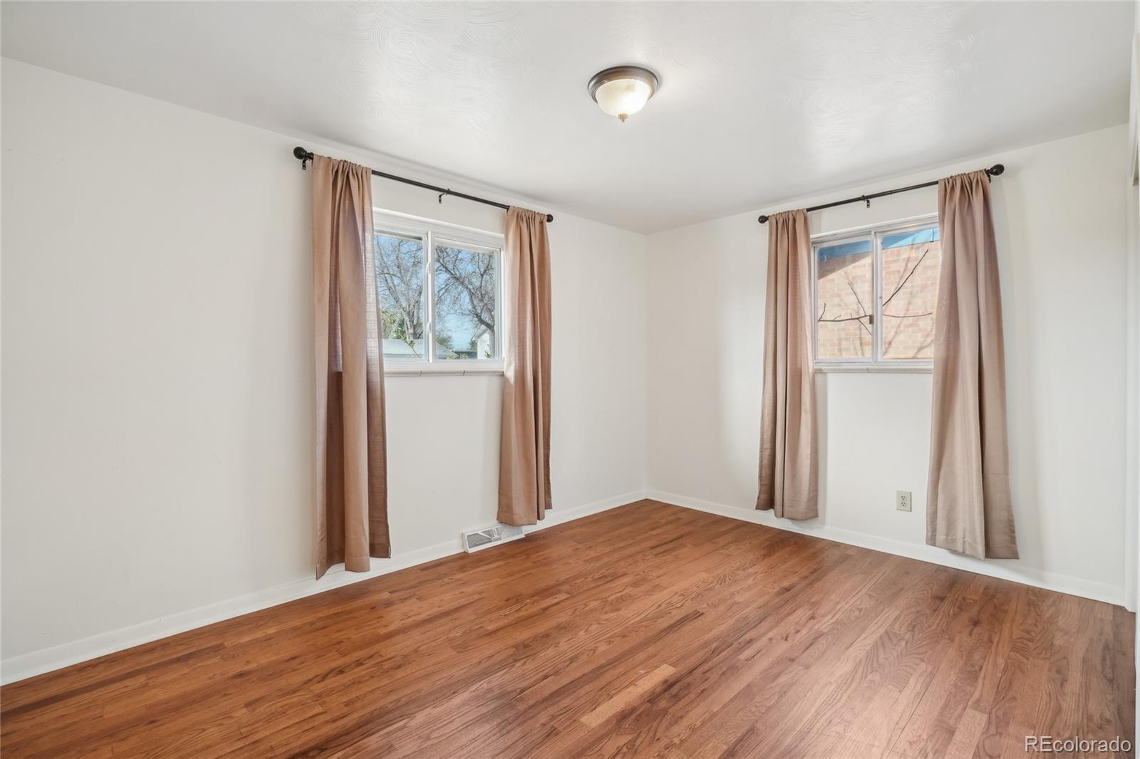 MLS Image #13 for 10  merideth lane,longmont, Colorado