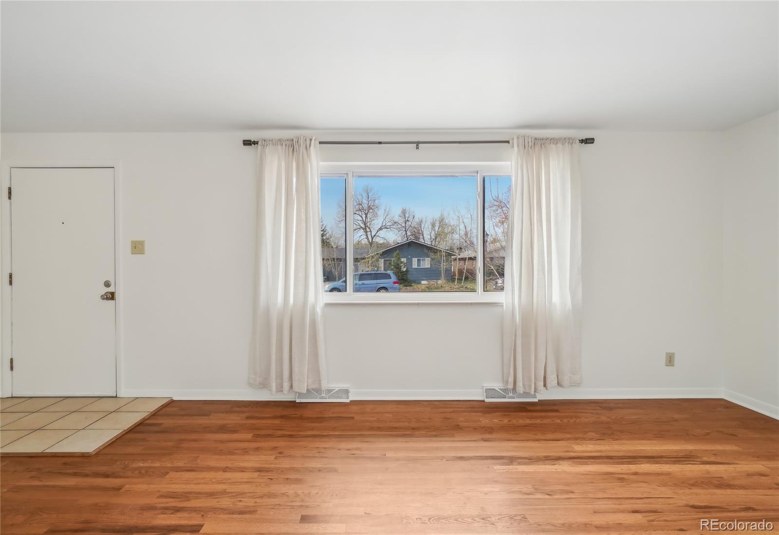 MLS Image #6 for 10  merideth lane,longmont, Colorado