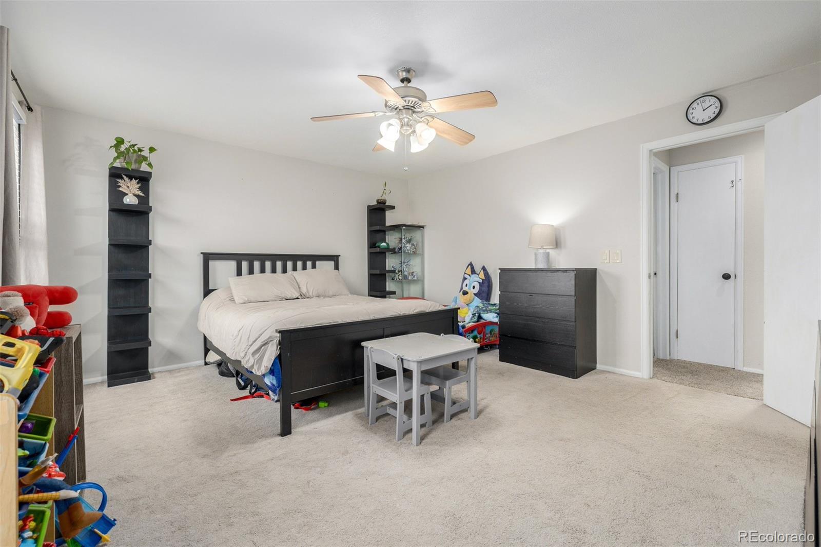 MLS Image #10 for 1304 s zeno street,aurora, Colorado