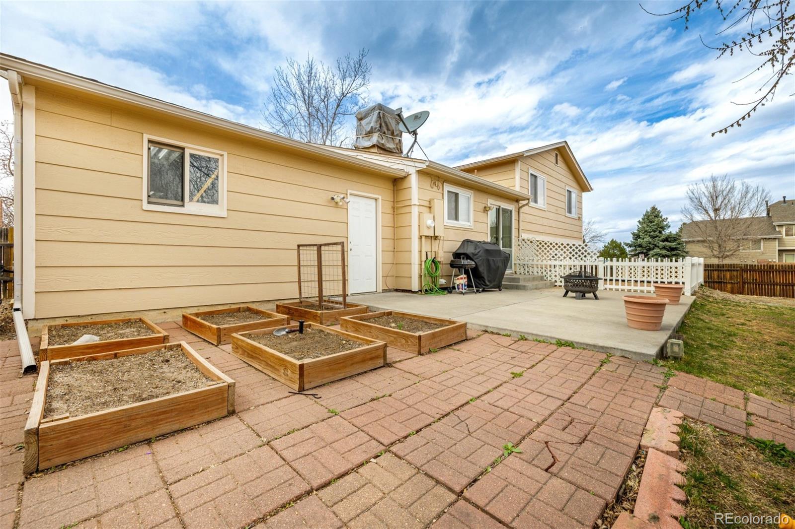 MLS Image #20 for 1304 s zeno street,aurora, Colorado