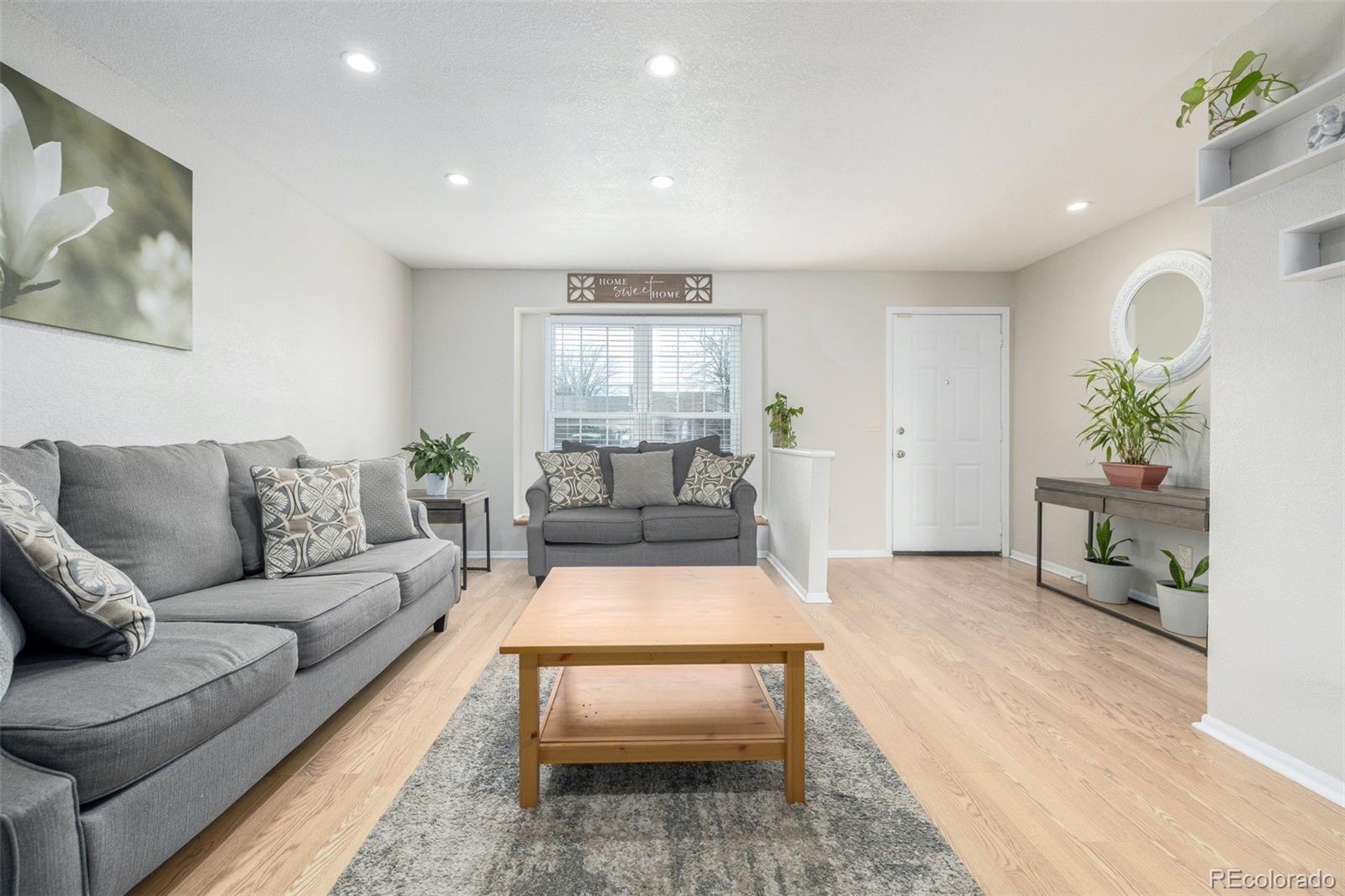 MLS Image #6 for 1304 s zeno street,aurora, Colorado