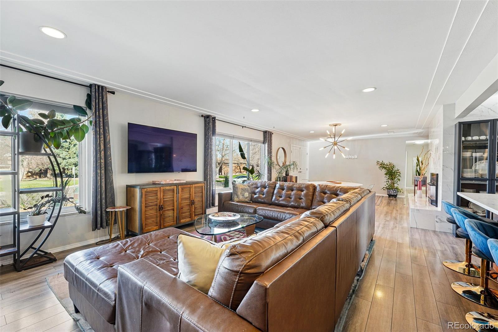 MLS Image #13 for 5902 w green meadows place,denver, Colorado