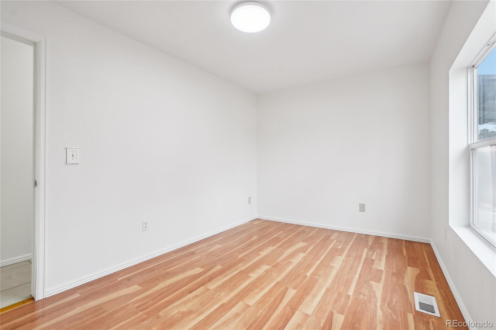 MLS Image #20 for 2758 w amherst avenue,denver, Colorado