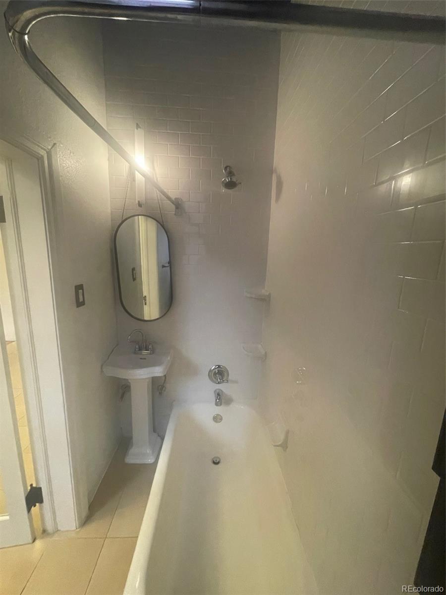 MLS Image #4 for 1421 n pennsylvania street 29,denver, Colorado