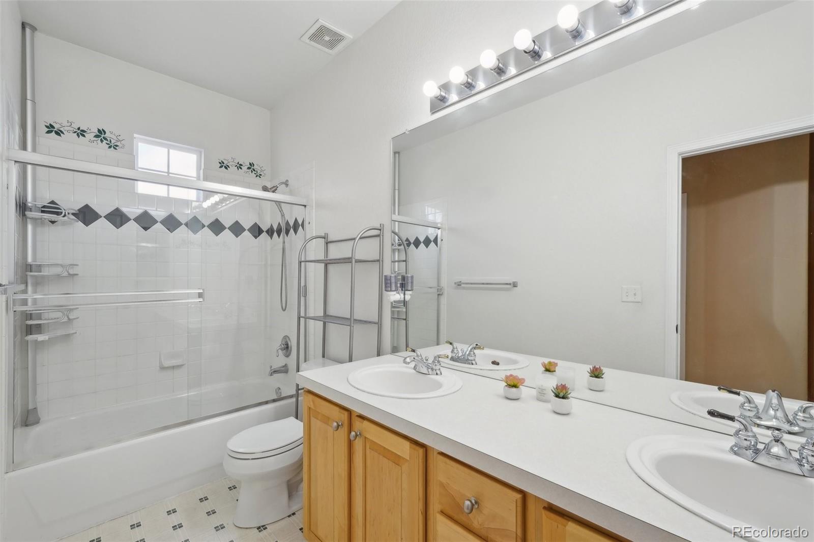 MLS Image #26 for 10572  jaguar glen,lone tree, Colorado