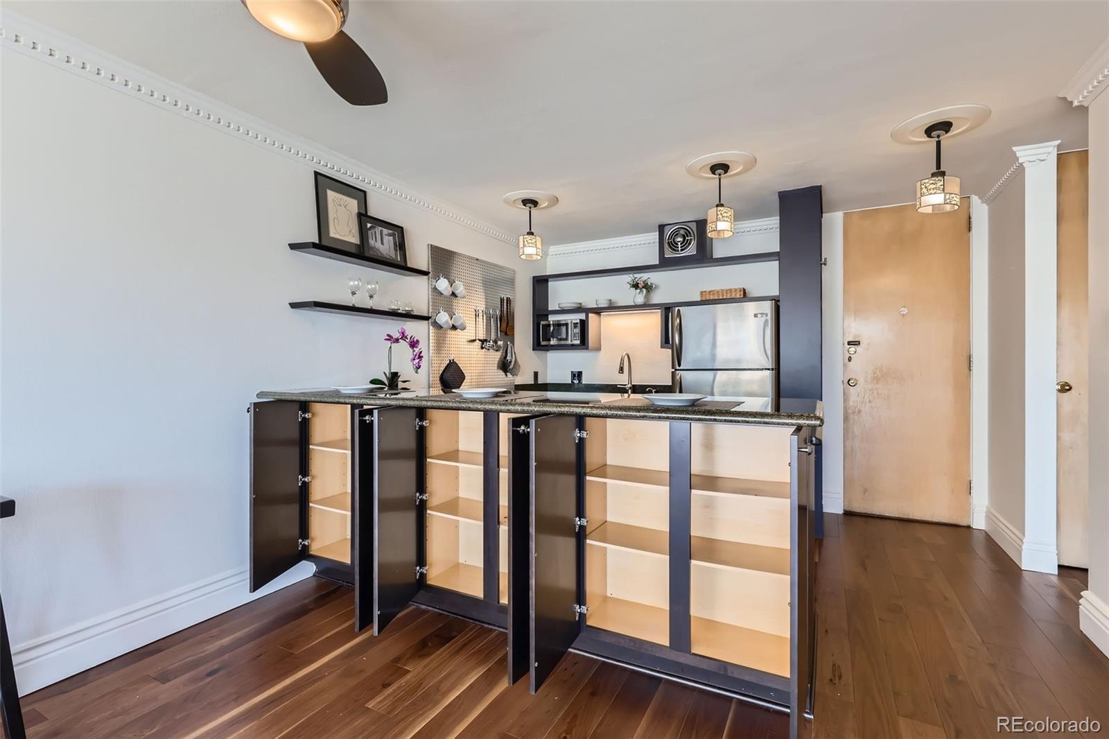 MLS Image #10 for 1050 n corona street 308,denver, Colorado
