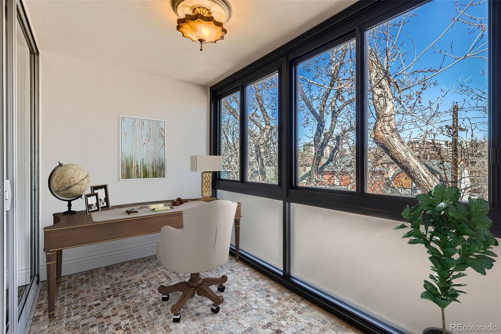 MLS Image #14 for 1050 n corona street 308,denver, Colorado