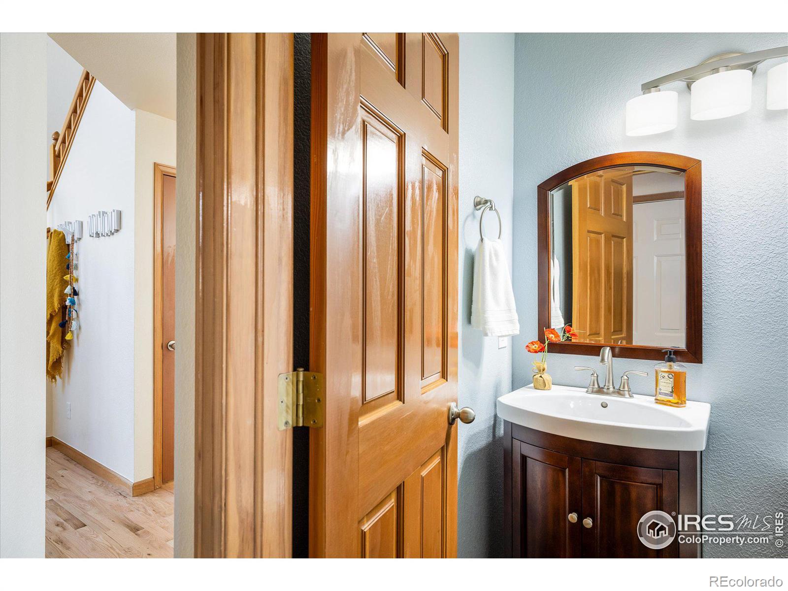 MLS Image #15 for 4565  pussy willow court,boulder, Colorado