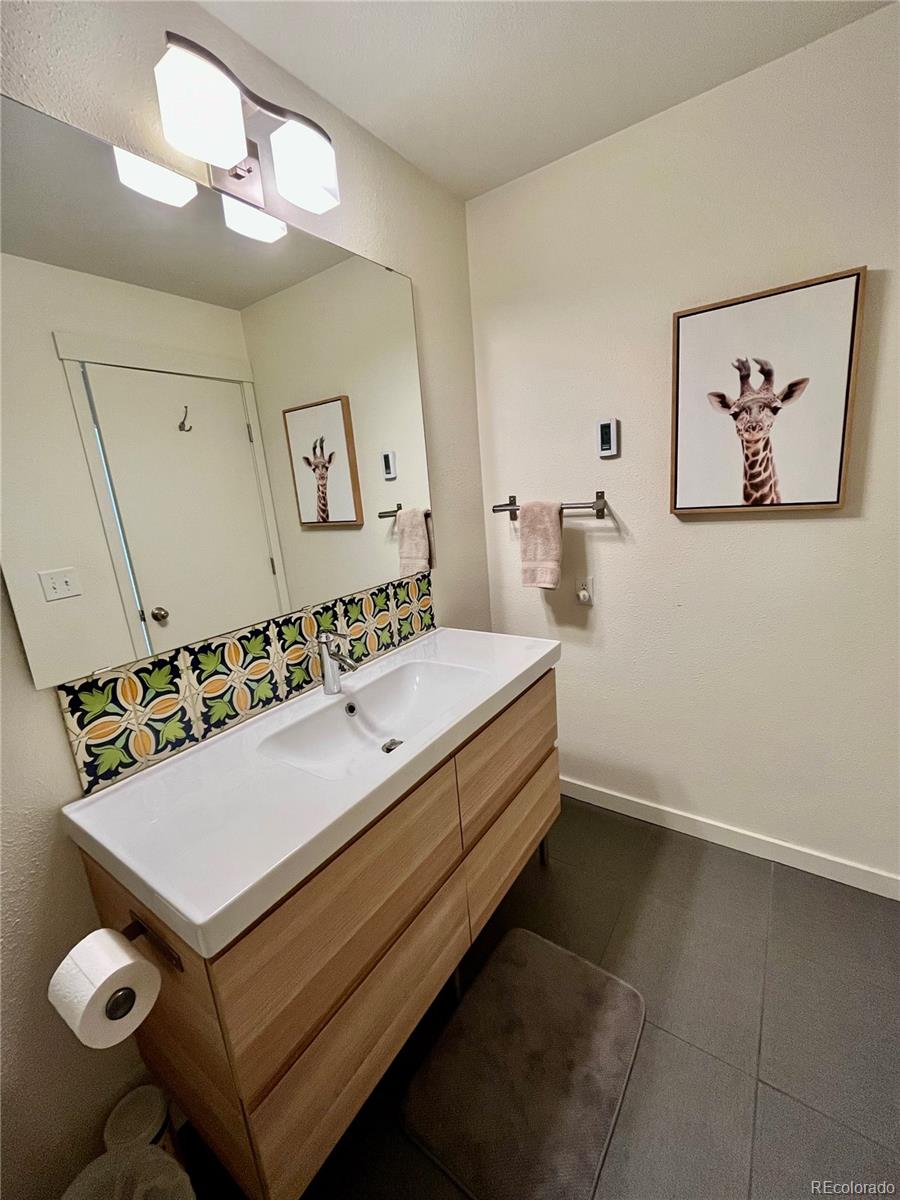 MLS Image #11 for 1410  athens plaza,steamboat springs, Colorado