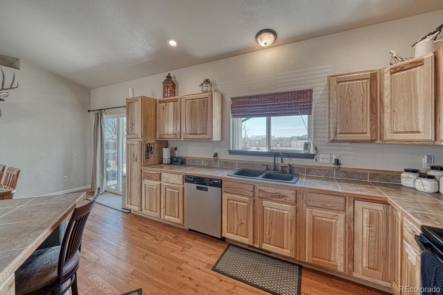 MLS Image #11 for 1120 e desert cove drive,pueblo west, Colorado