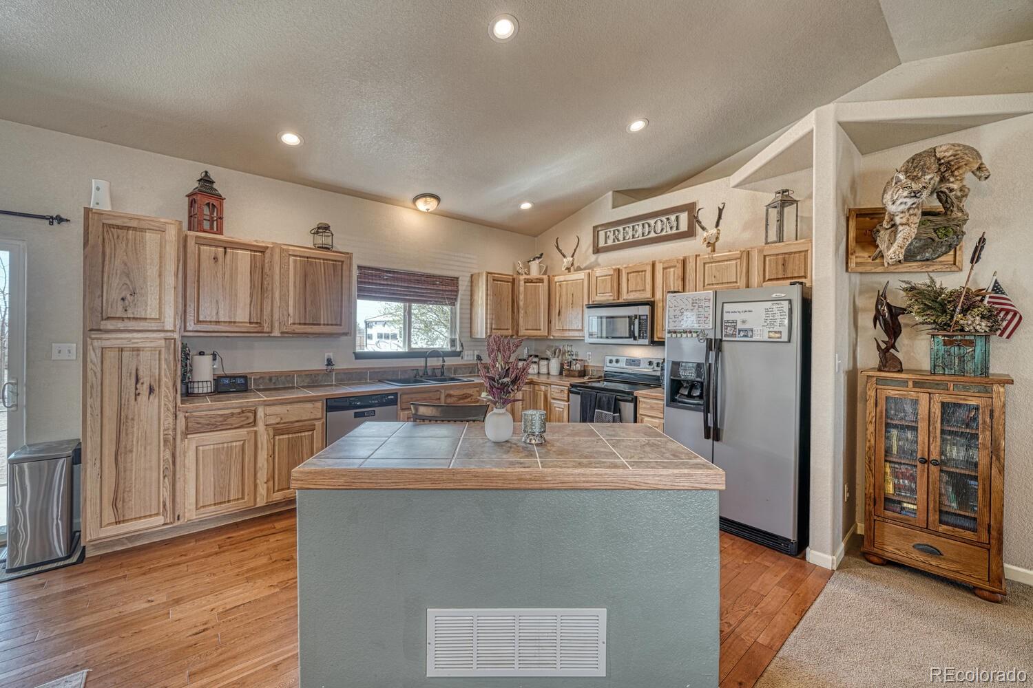MLS Image #8 for 1120 e desert cove drive,pueblo west, Colorado