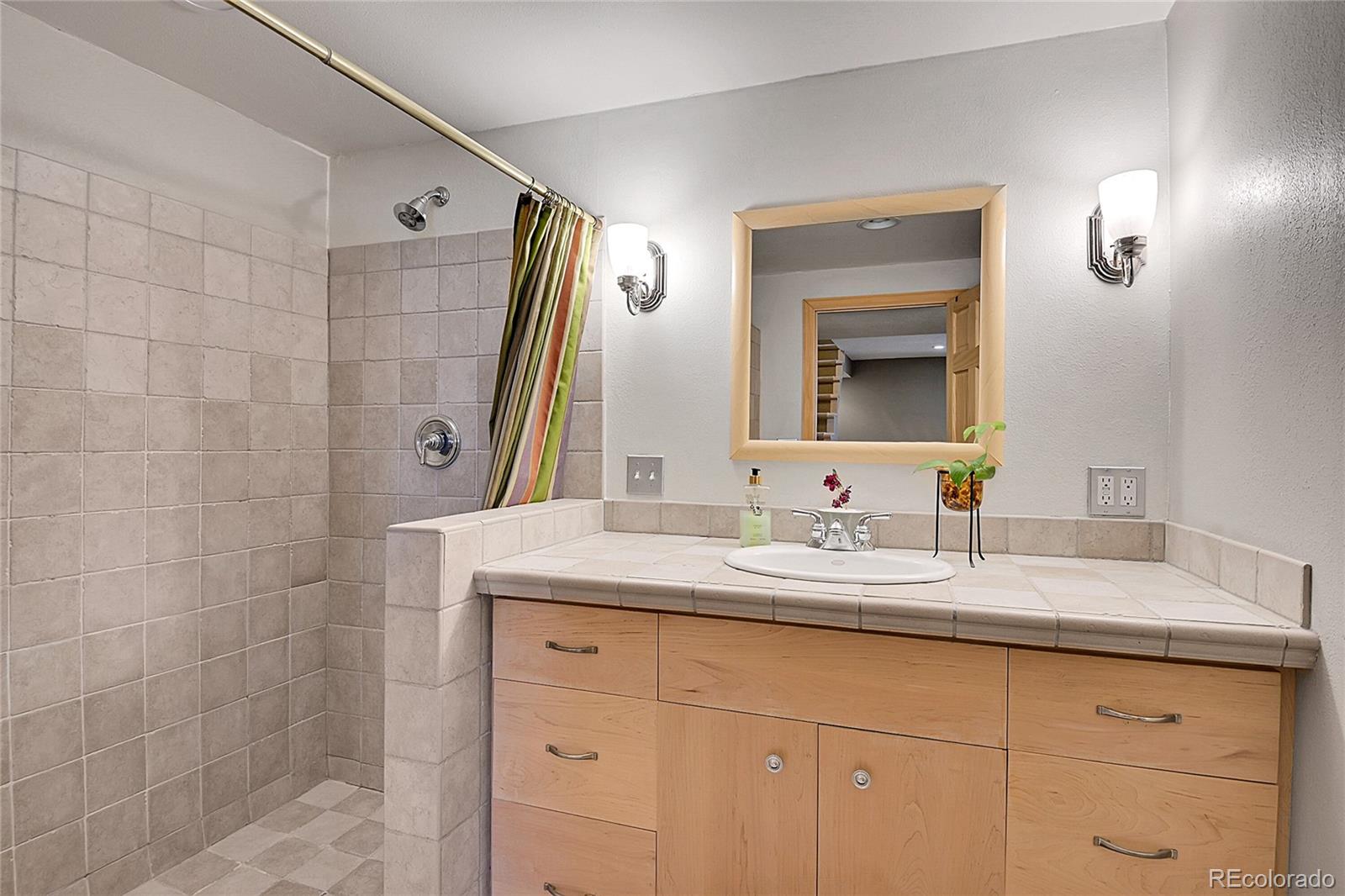 MLS Image #13 for 10978 w ada place,lakewood, Colorado