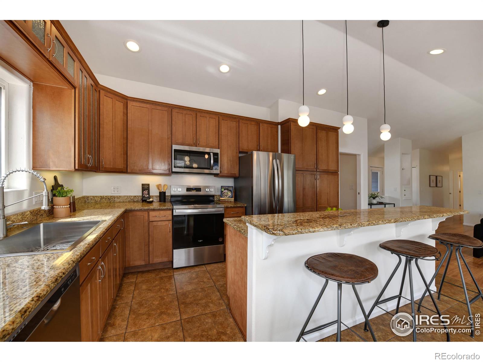 MLS Image #2 for 217  welch drive,lyons, Colorado