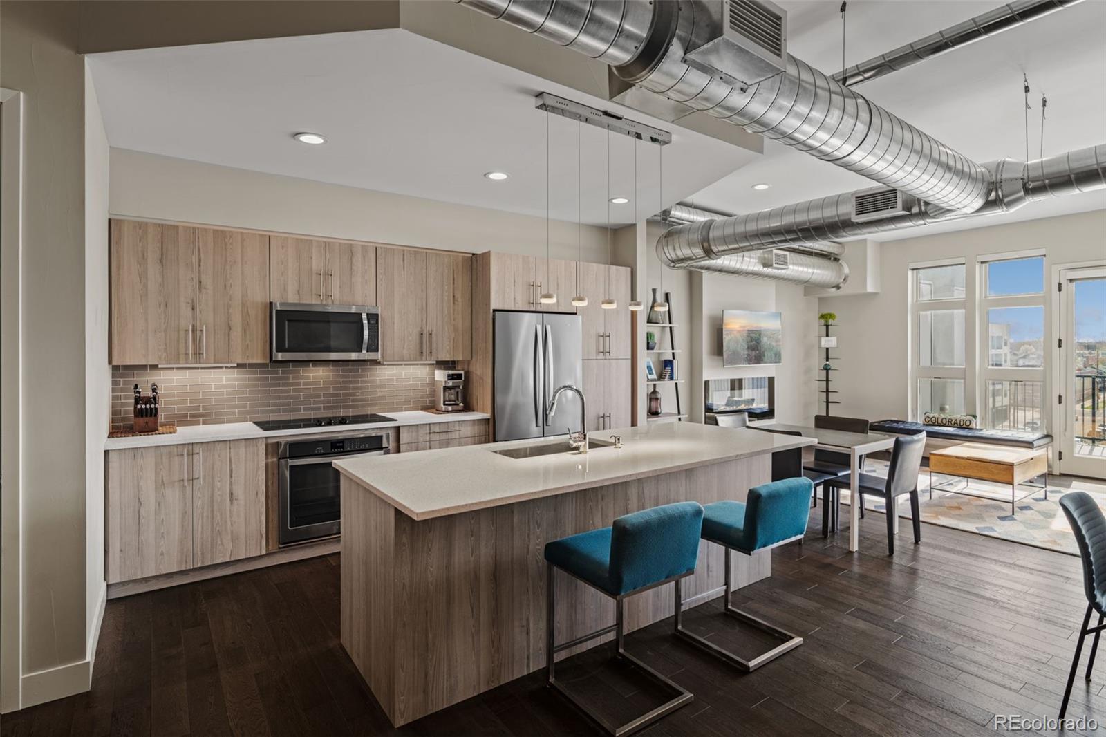 MLS Image #2 for 3198  blake street,denver, Colorado