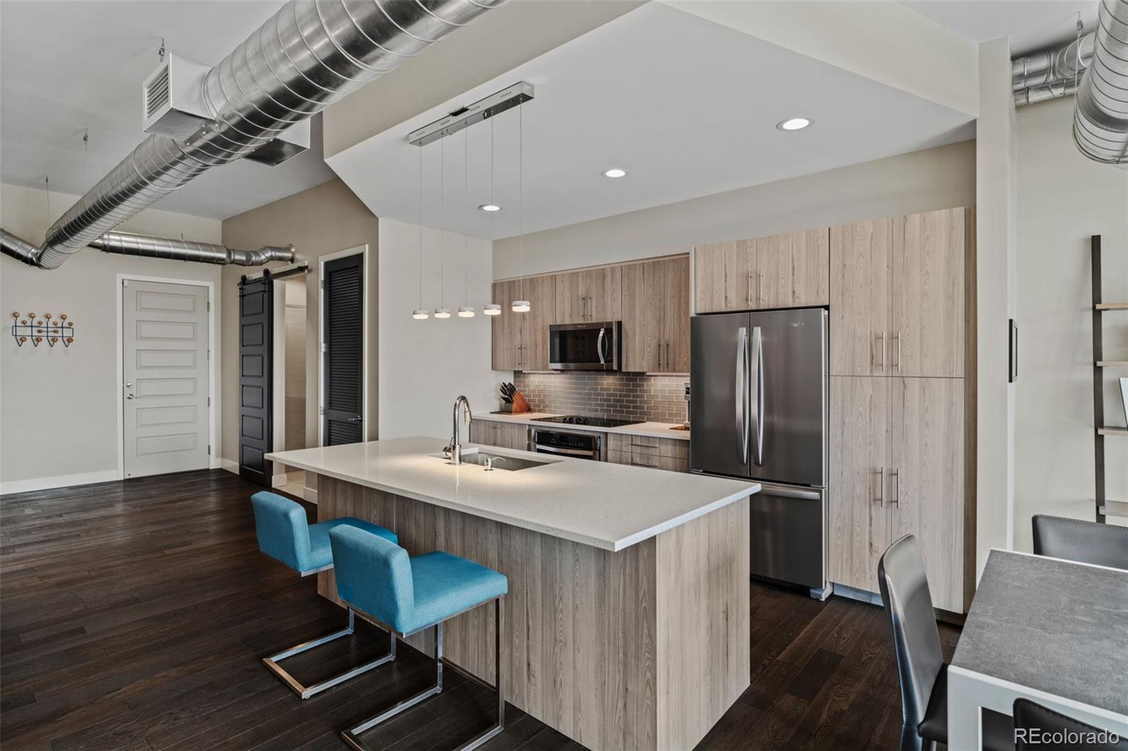 MLS Image #7 for 3198  blake street,denver, Colorado