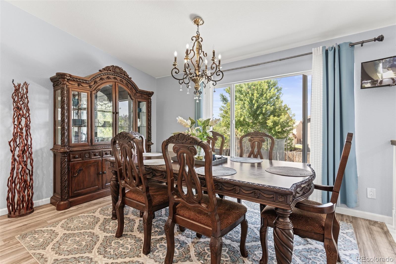 MLS Image #14 for 19895 e 40th place,denver, Colorado
