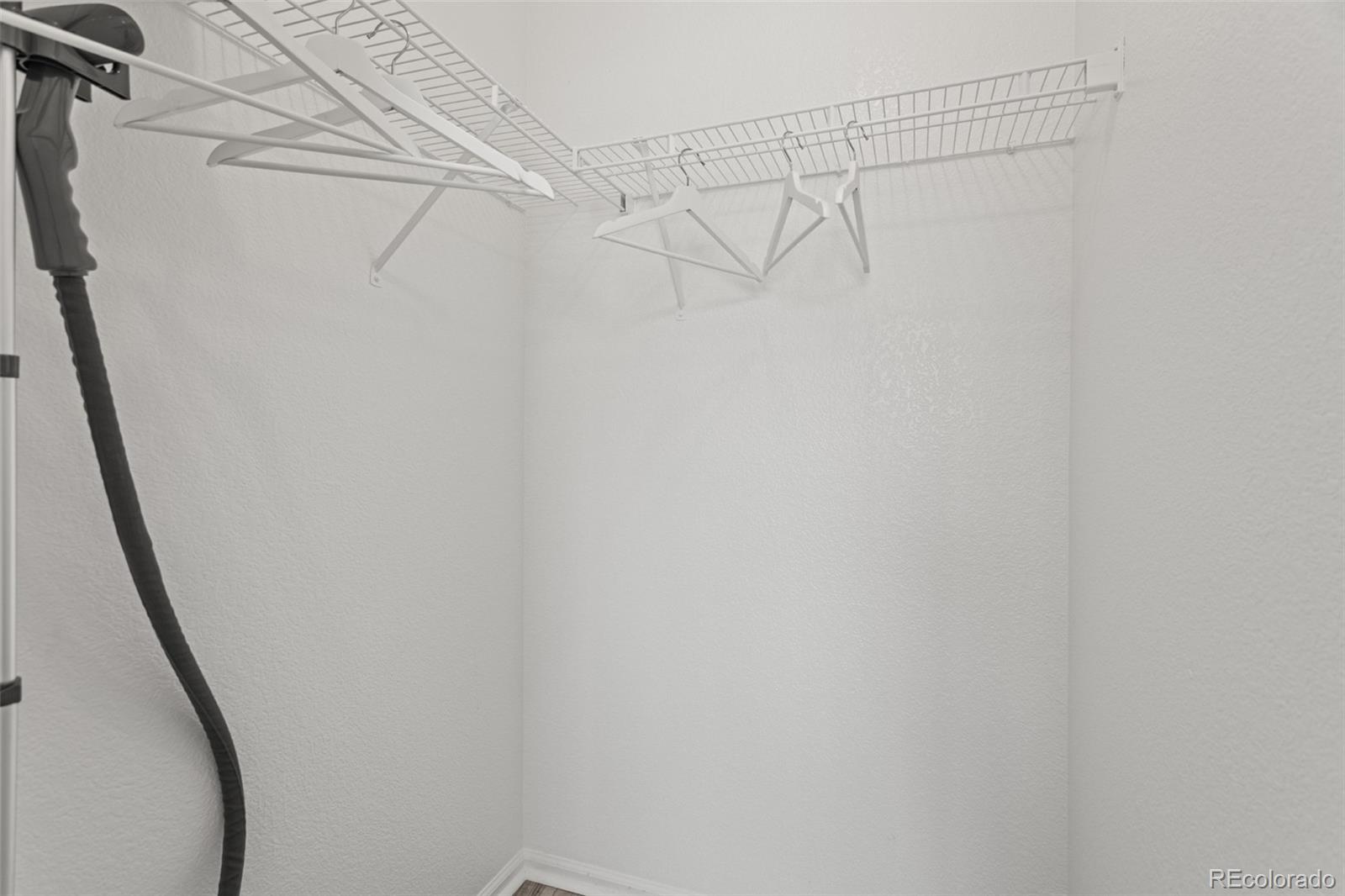 MLS Image #31 for 19895 e 40th place,denver, Colorado