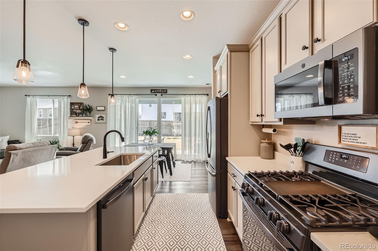 MLS Image #8 for 148  vista cliff circle,castle rock, Colorado
