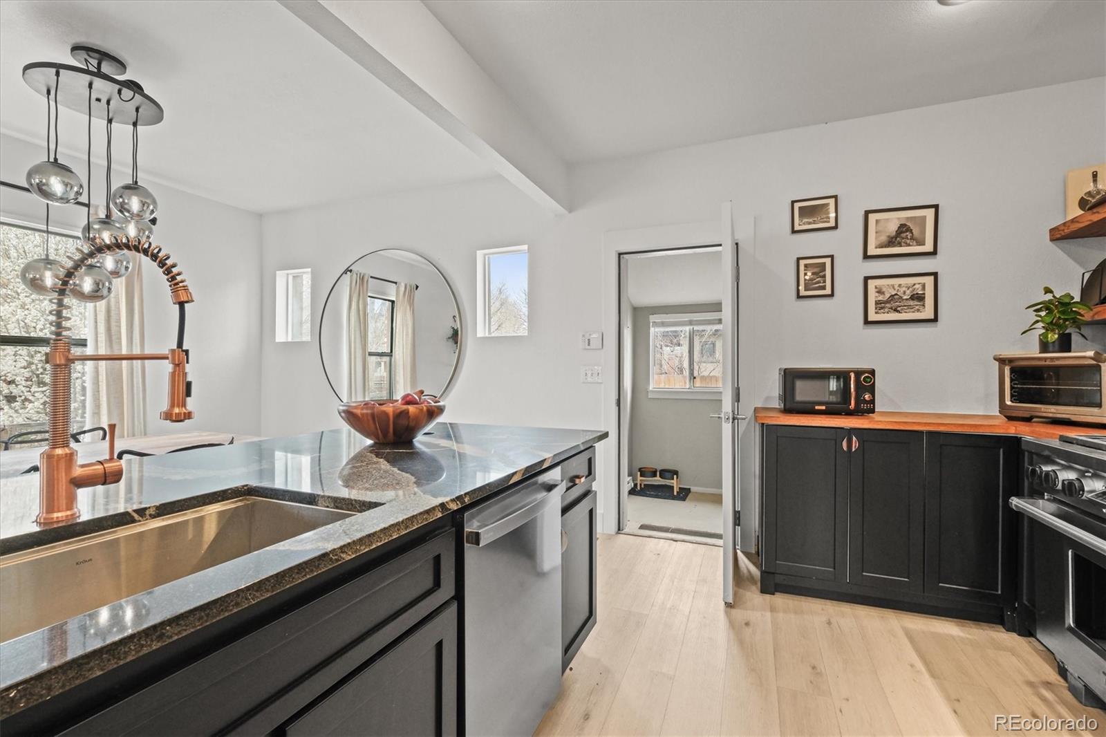 MLS Image #11 for 2127 w 41st avenue,denver, Colorado