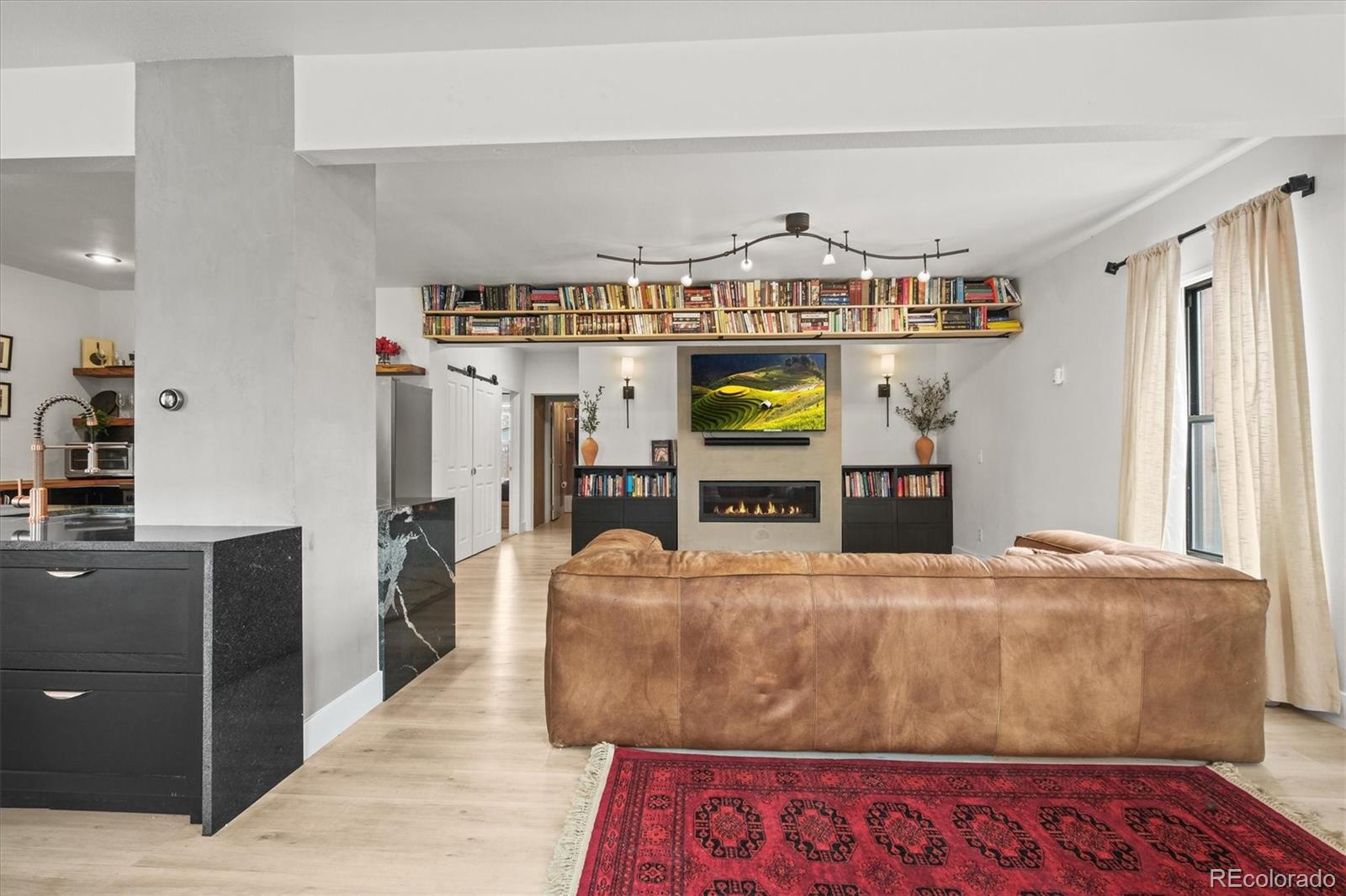 MLS Image #4 for 2127 w 41st avenue,denver, Colorado