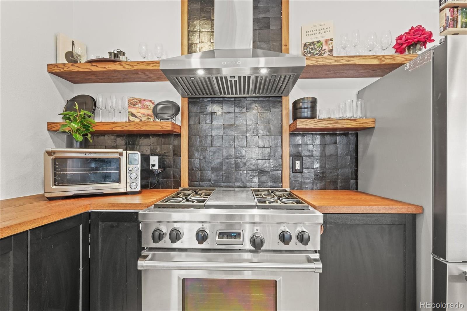MLS Image #9 for 2127 w 41st avenue,denver, Colorado