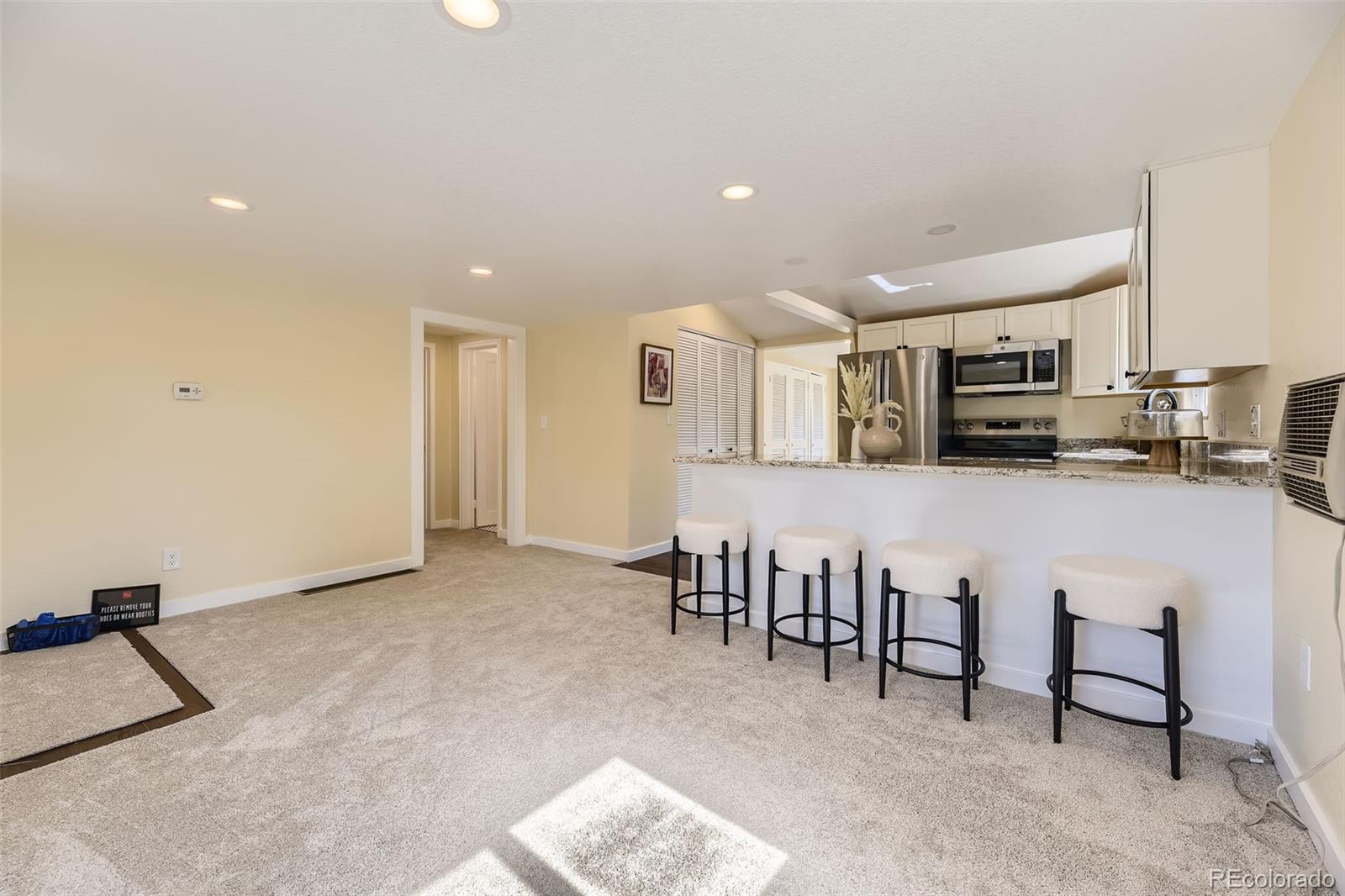 MLS Image #5 for 5330 s windermere street,littleton, Colorado