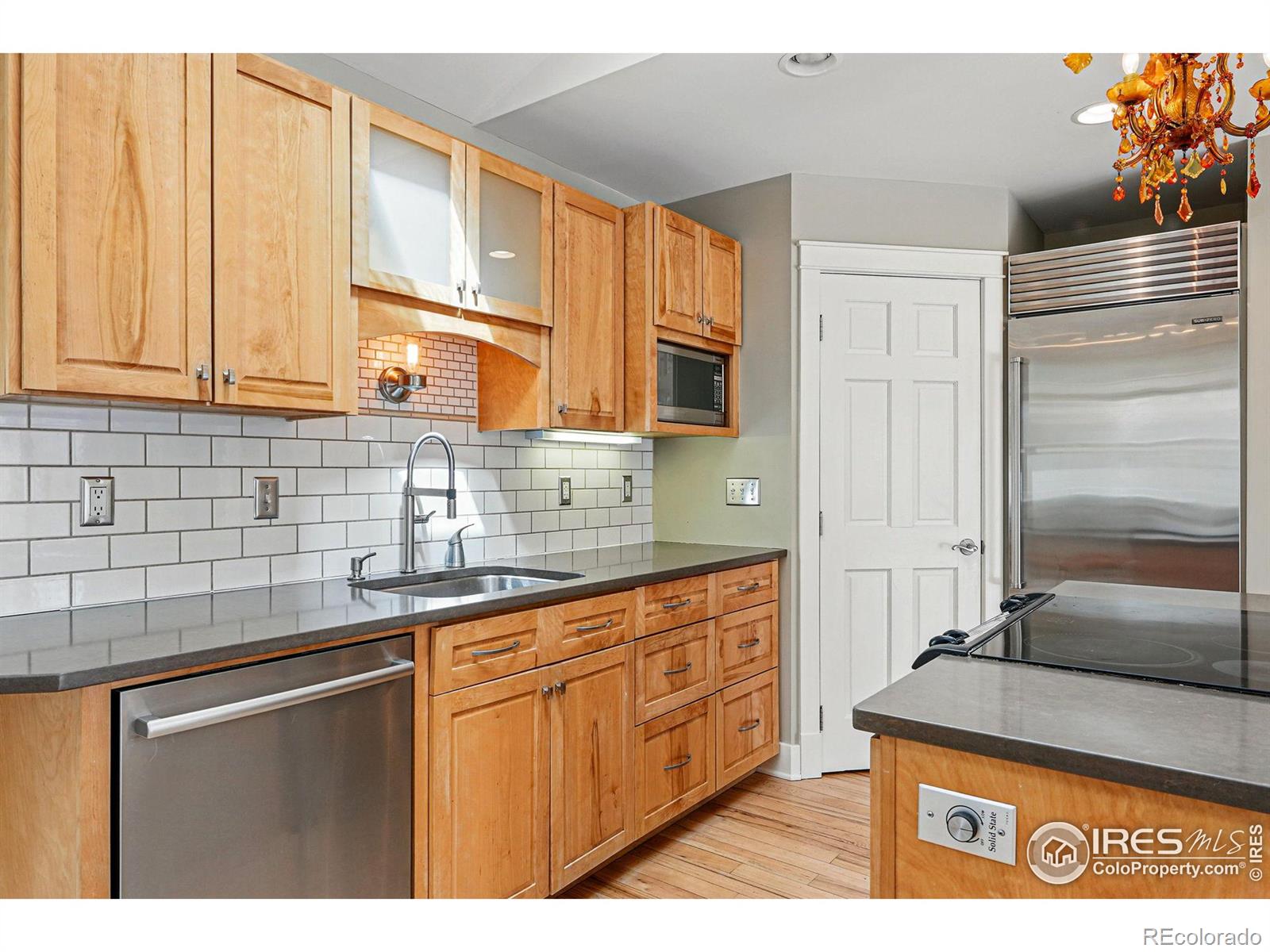 MLS Image #11 for 211  2nd avenue,lyons, Colorado