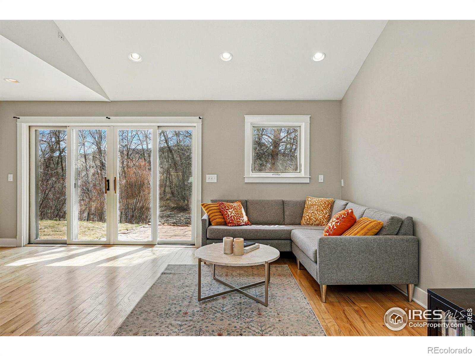 MLS Image #5 for 211  2nd avenue,lyons, Colorado