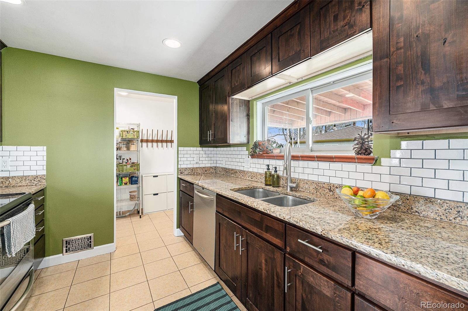 MLS Image #8 for 2784 w 4th avenue,denver, Colorado