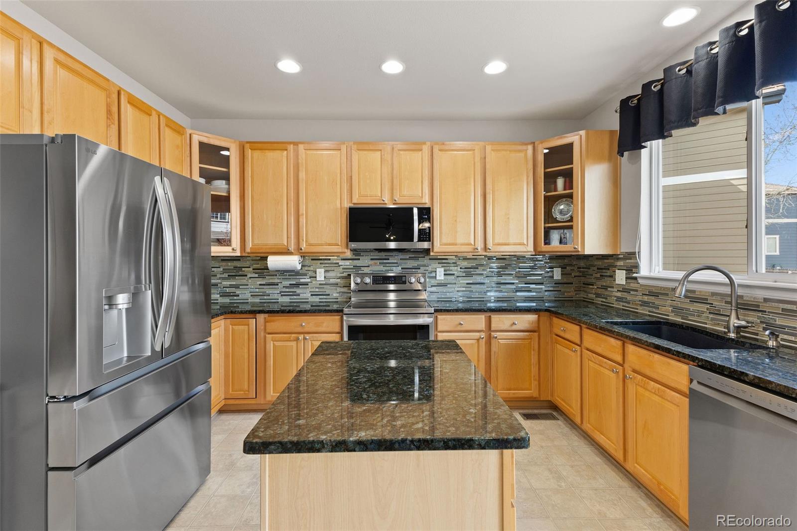 MLS Image #9 for 512  cardens place,erie, Colorado