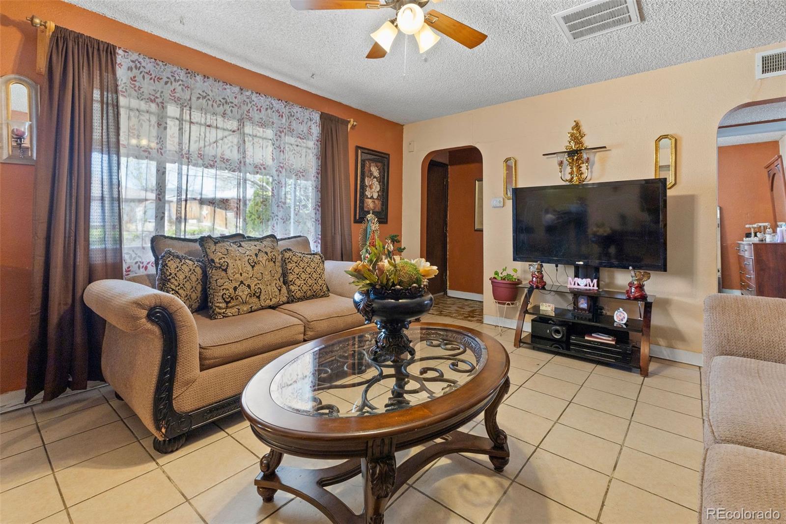 MLS Image #3 for 9410  cedar court,thornton, Colorado