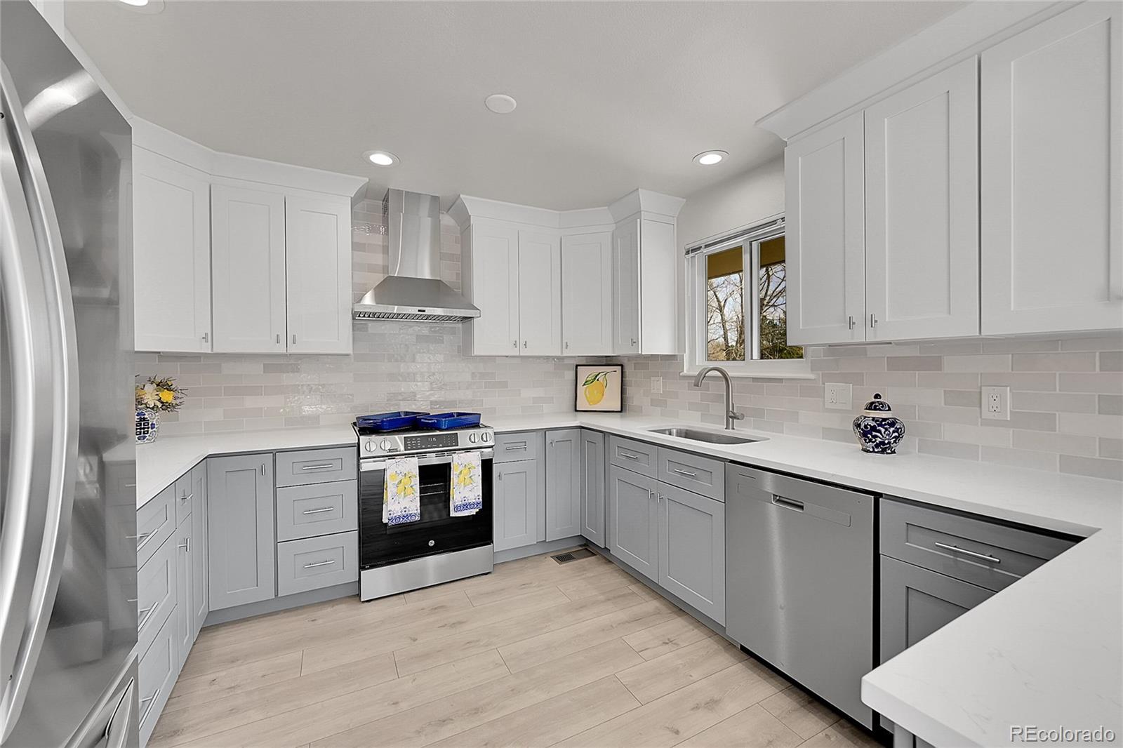 MLS Image #2 for 8008 w spanish peak ,littleton, Colorado