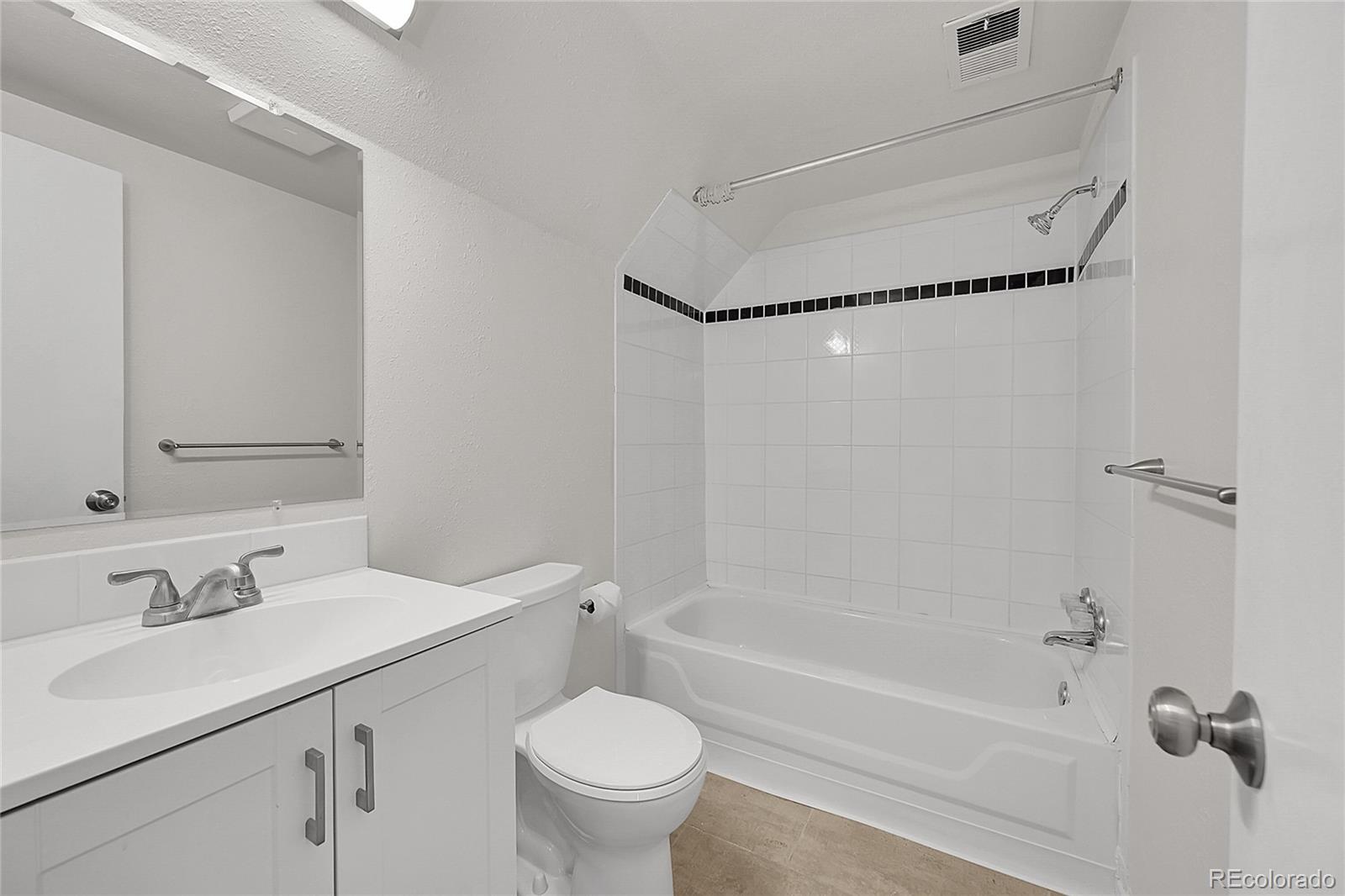 MLS Image #27 for 8008 w spanish peak ,littleton, Colorado