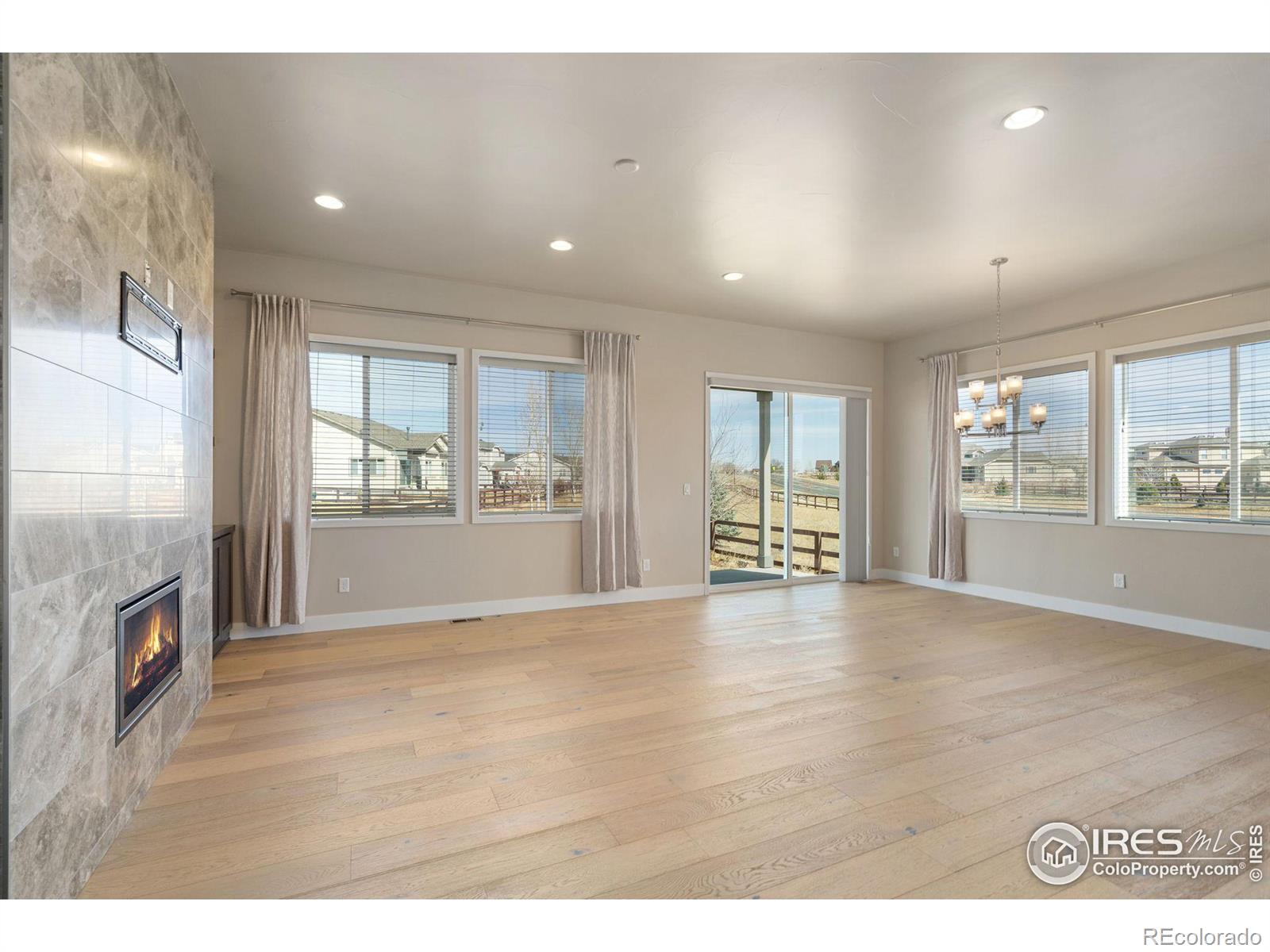 MLS Image #10 for 904  hitch horse drive,windsor, Colorado