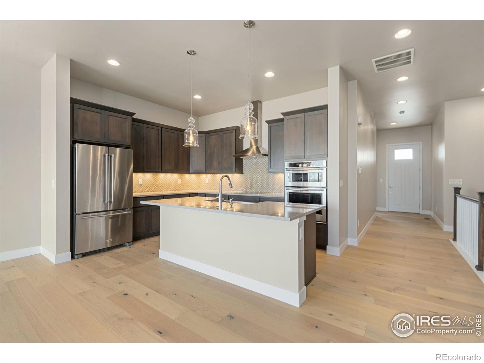 MLS Image #13 for 904  hitch horse drive,windsor, Colorado