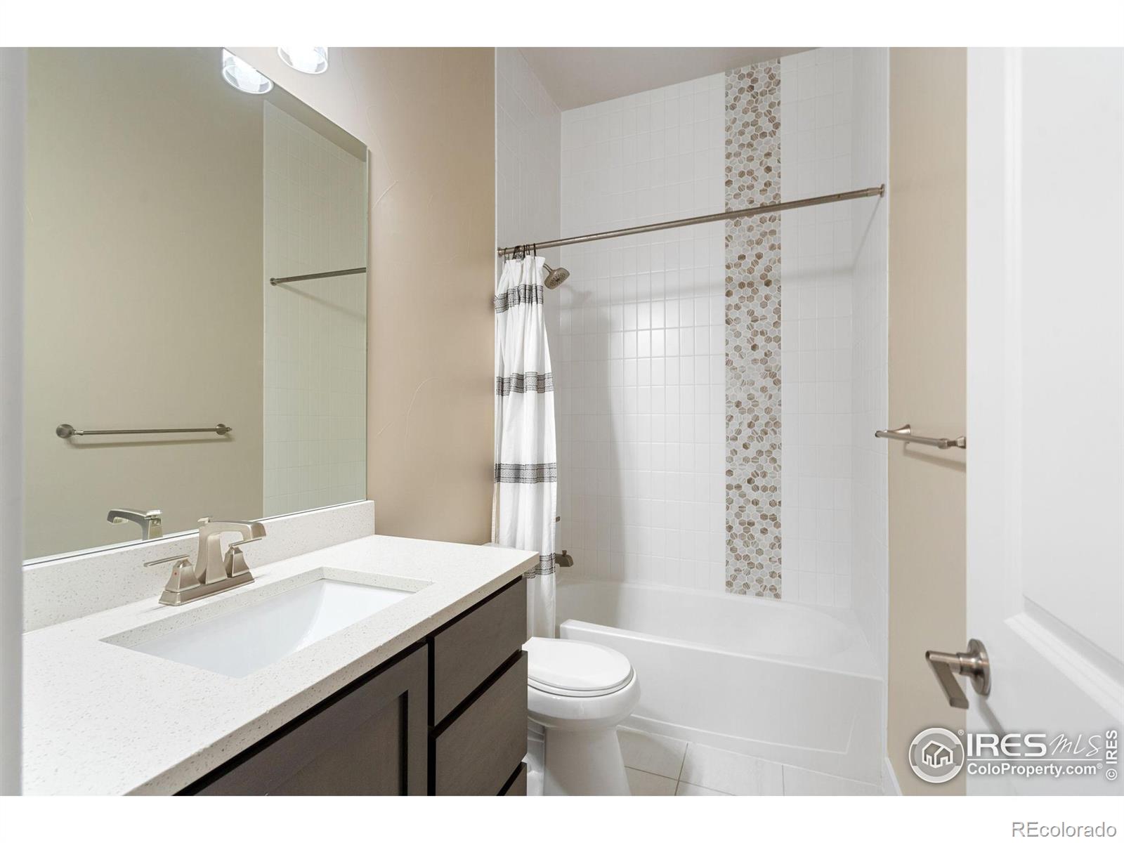 MLS Image #19 for 904  hitch horse drive,windsor, Colorado