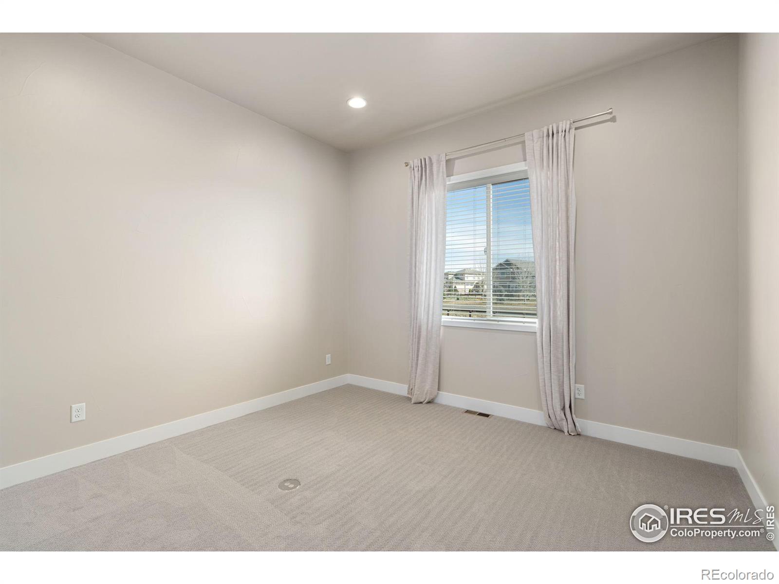 MLS Image #20 for 904  hitch horse drive,windsor, Colorado