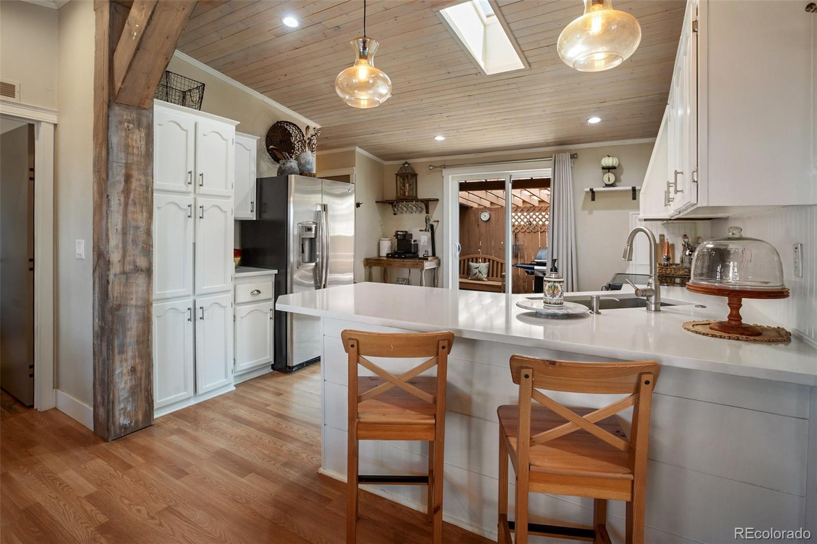 MLS Image #15 for 270  southgate circle,florissant, Colorado