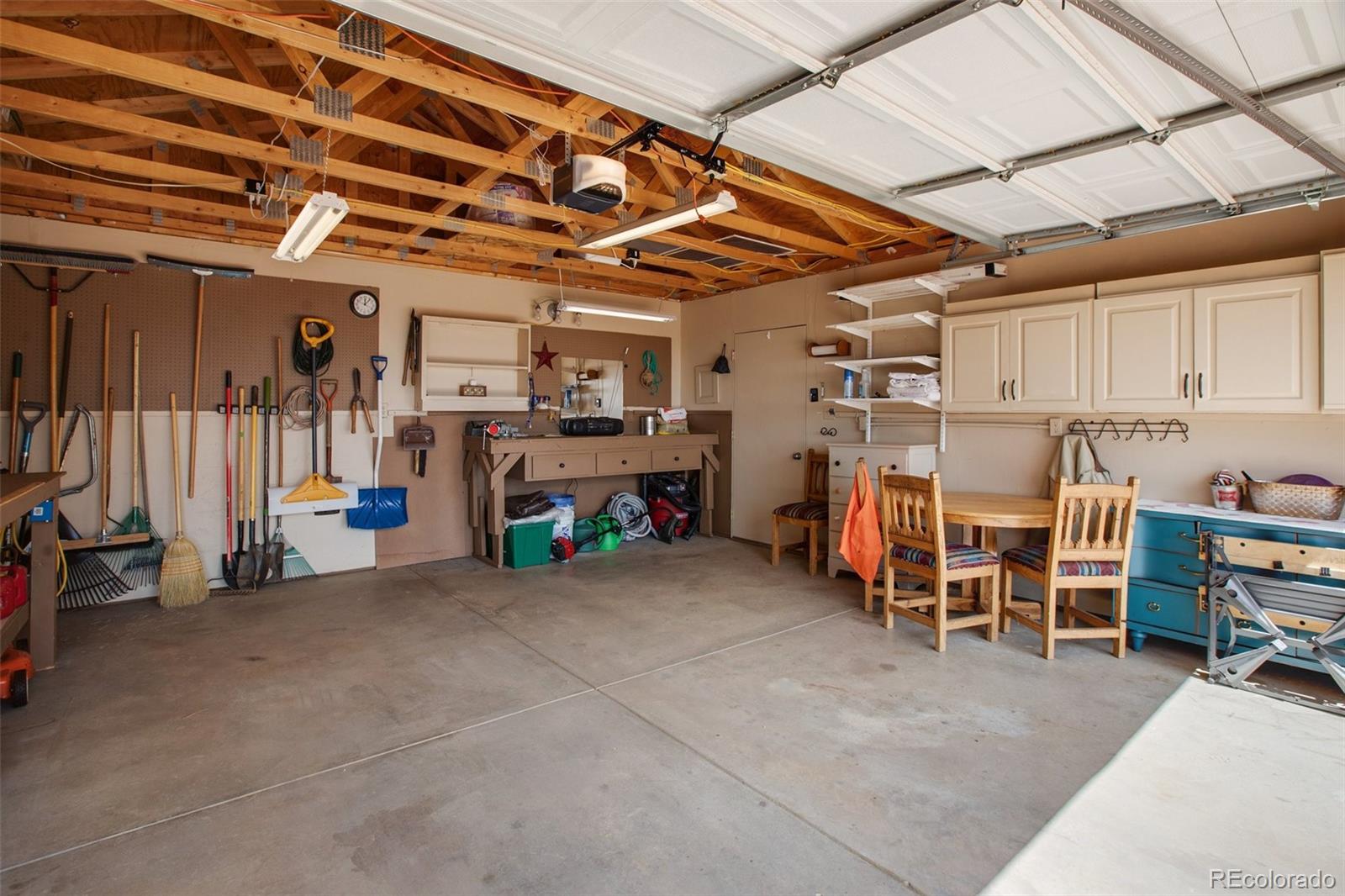 MLS Image #31 for 270  southgate circle,florissant, Colorado