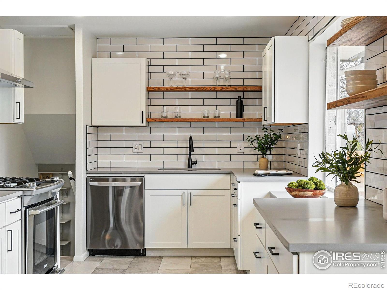 MLS Image #11 for 3669  chase court,boulder, Colorado