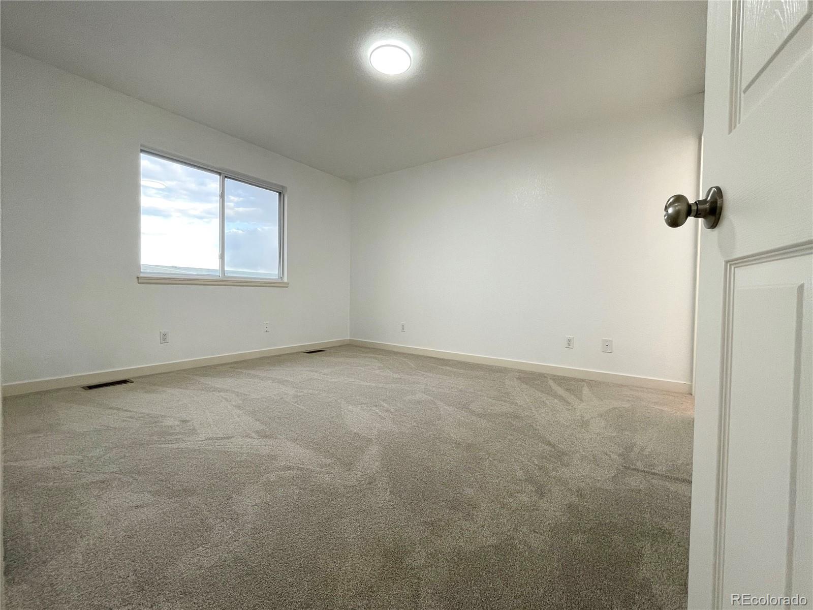 MLS Image #11 for 1186  lavender avenue,loveland, Colorado