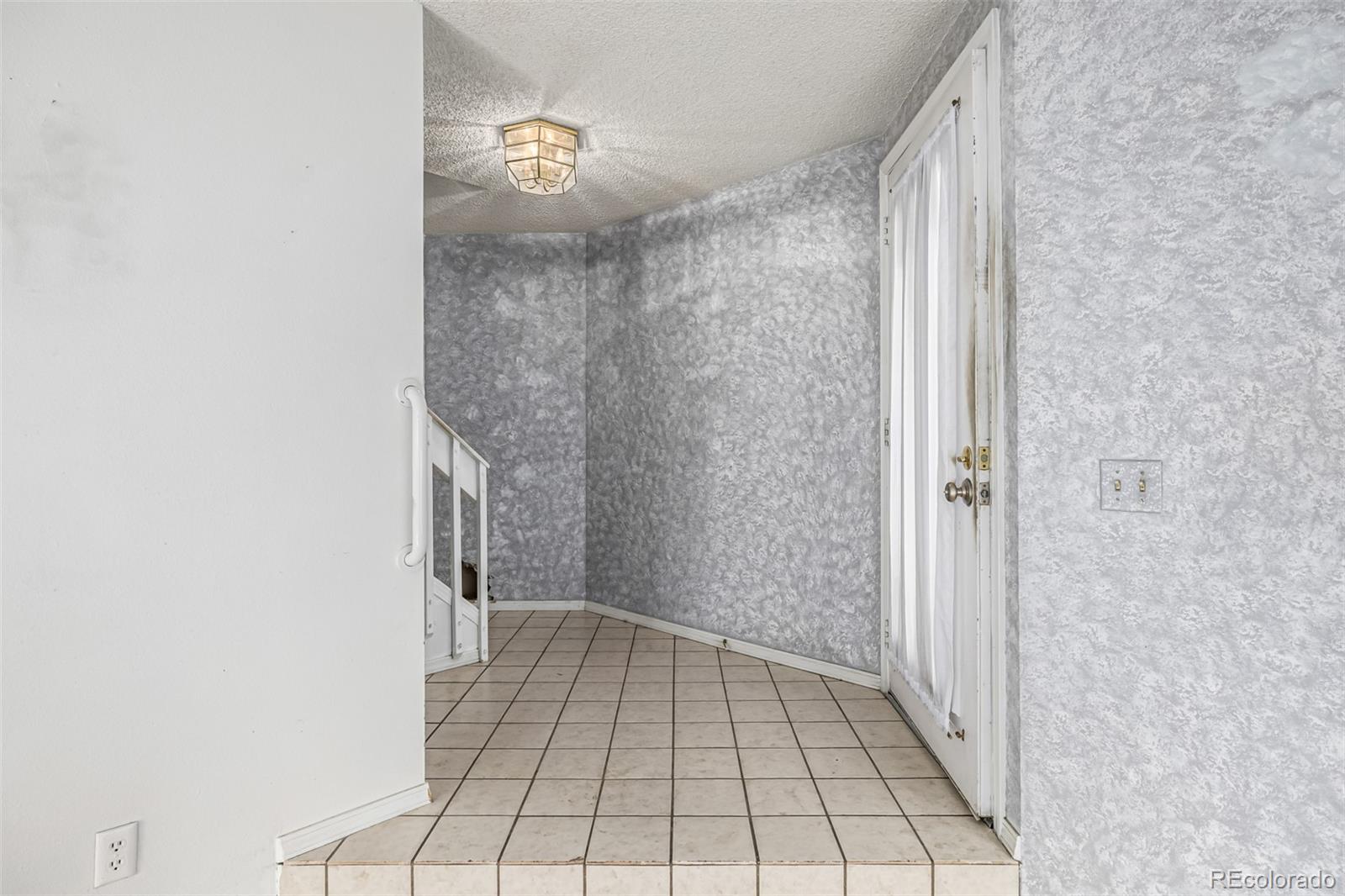 MLS Image #3 for 93 s nome street,aurora, Colorado