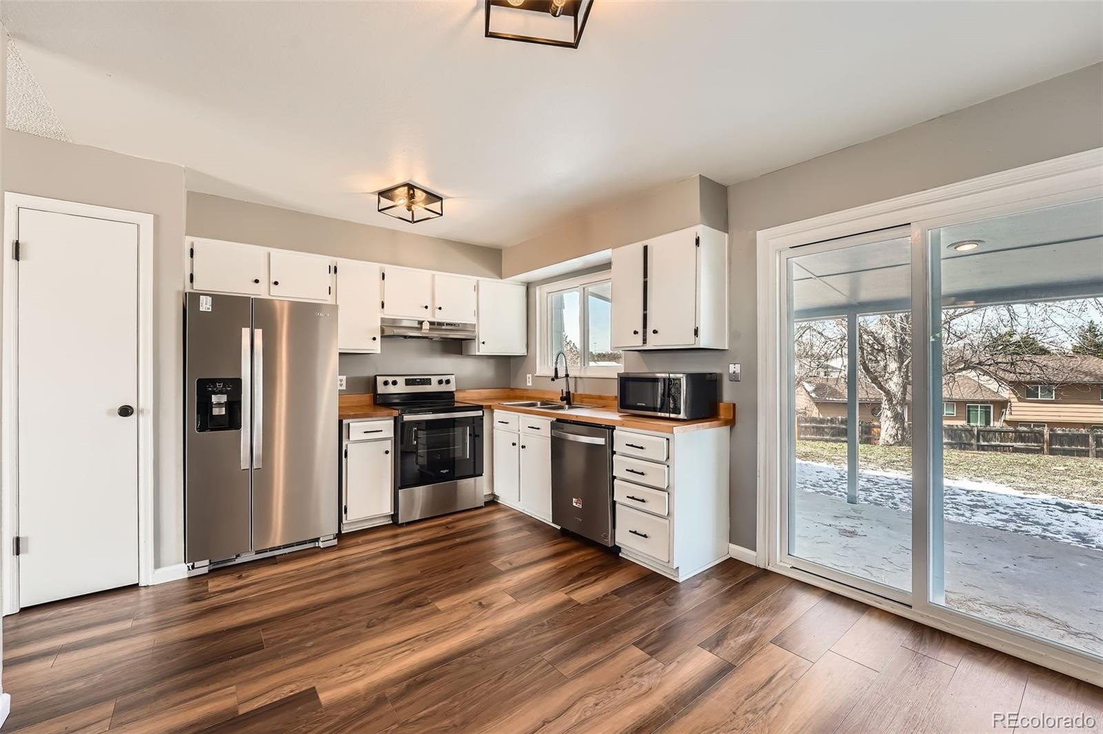 MLS Image #4 for 2539 s kittredge court,aurora, Colorado