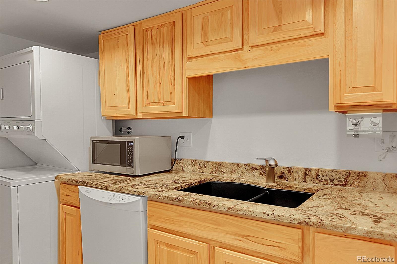 MLS Image #12 for 3355 s flower street,lakewood, Colorado