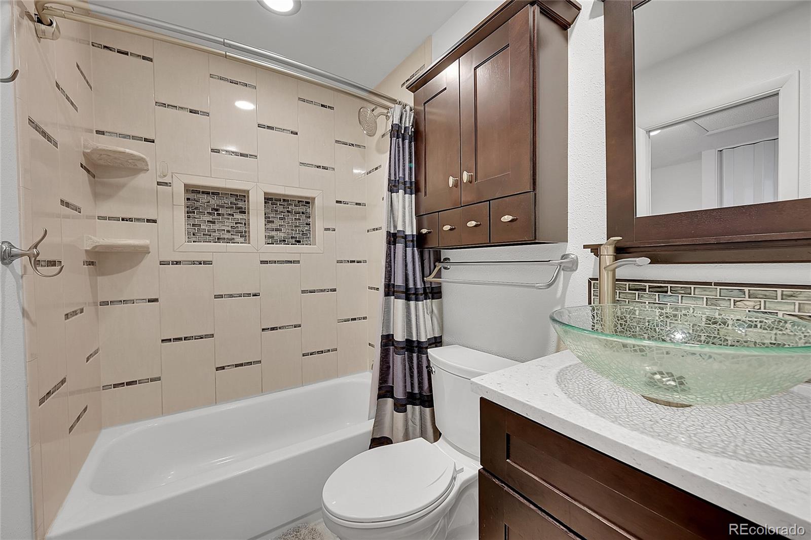 MLS Image #19 for 3355 s flower street,lakewood, Colorado