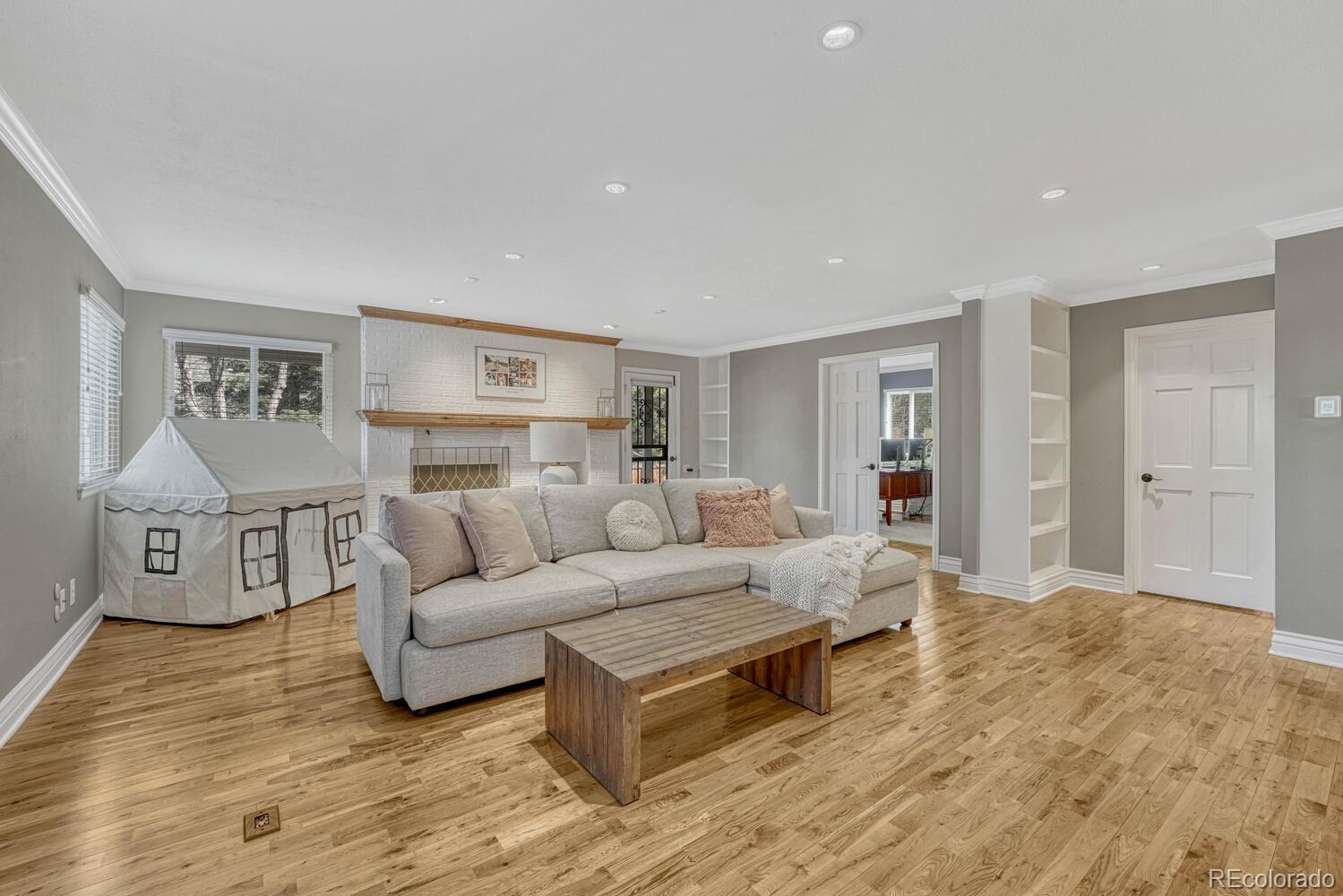 MLS Image #13 for 7444 s milwaukee court,centennial, Colorado