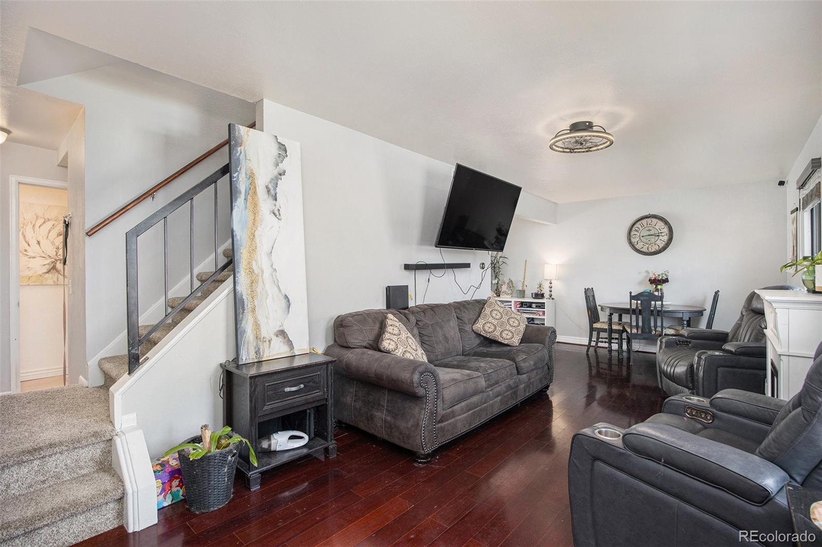 MLS Image #2 for 17233 e princeton drive,aurora, Colorado