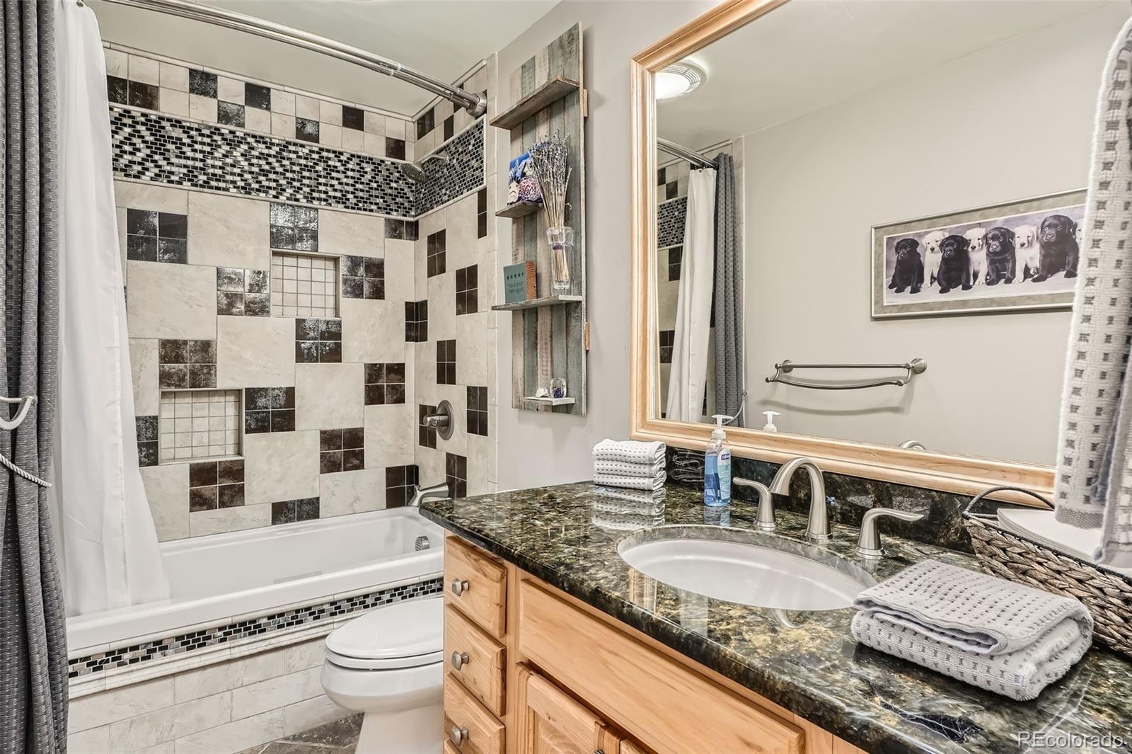 MLS Image #19 for 8064 e amherst avenue,denver, Colorado